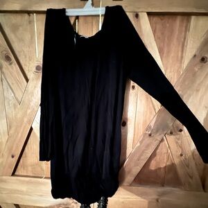 Black tunic top